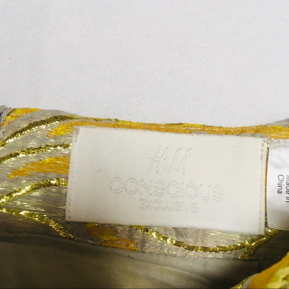 HOST PICK 🍭 Tapestry Treat! Sweet n’ sexy skirt, amazing fabric! - Picture 7 of 13